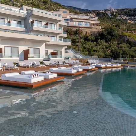 Messinian Icon Hotel & Suites كالاماتا المظهر الخارجي الصورة