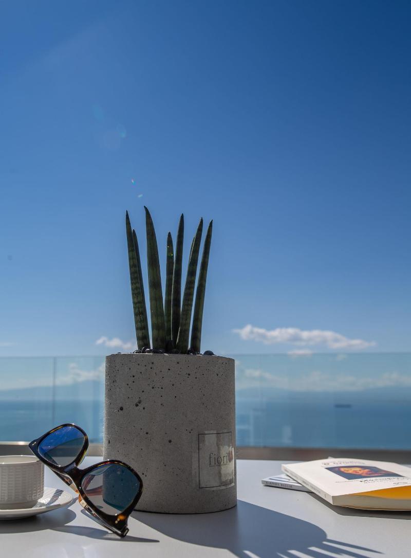 Messinian Icon Hotel & Suites كالاماتا المظهر الخارجي الصورة